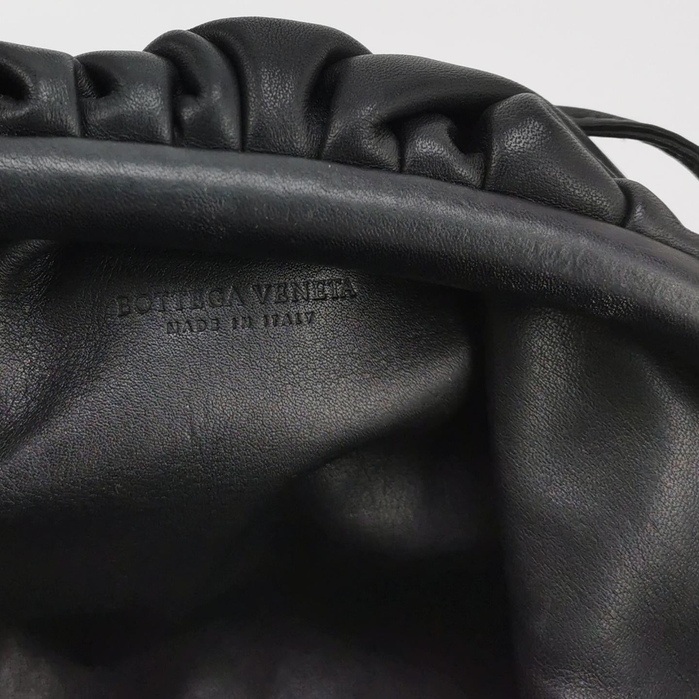 Bottega Veneta - Pouch - Leather - Black - (small)