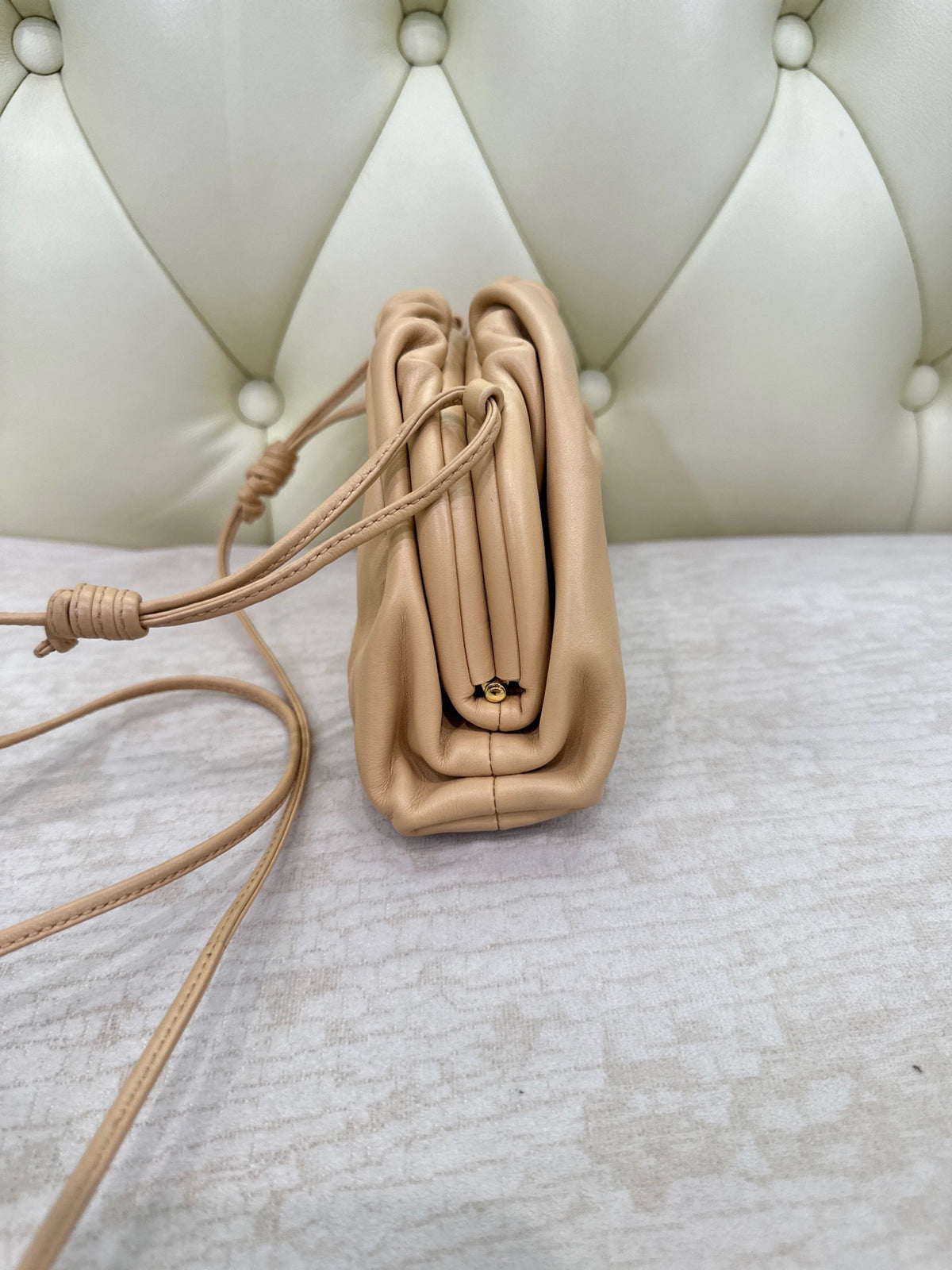 Bottega Veneta - Pouch Mini - Leather - Camel - (mini)