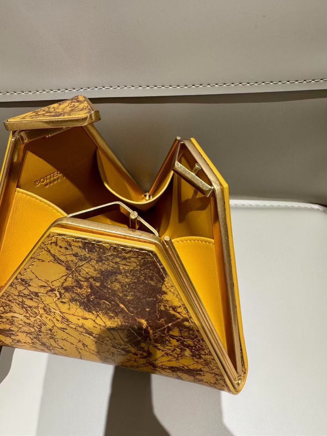 Bottega Veneta - Pyramid Box Bag - Leather - Yellow - (mini)