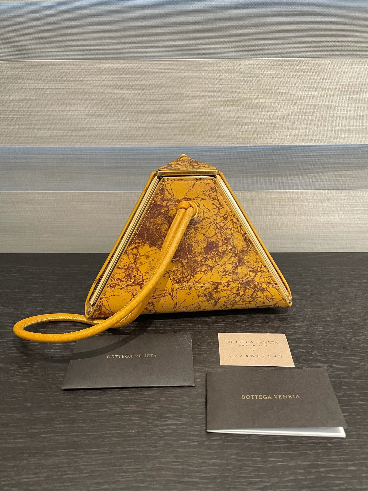 Bottega Veneta - Pyramid Box Bag - Leather - Yellow - (mini)