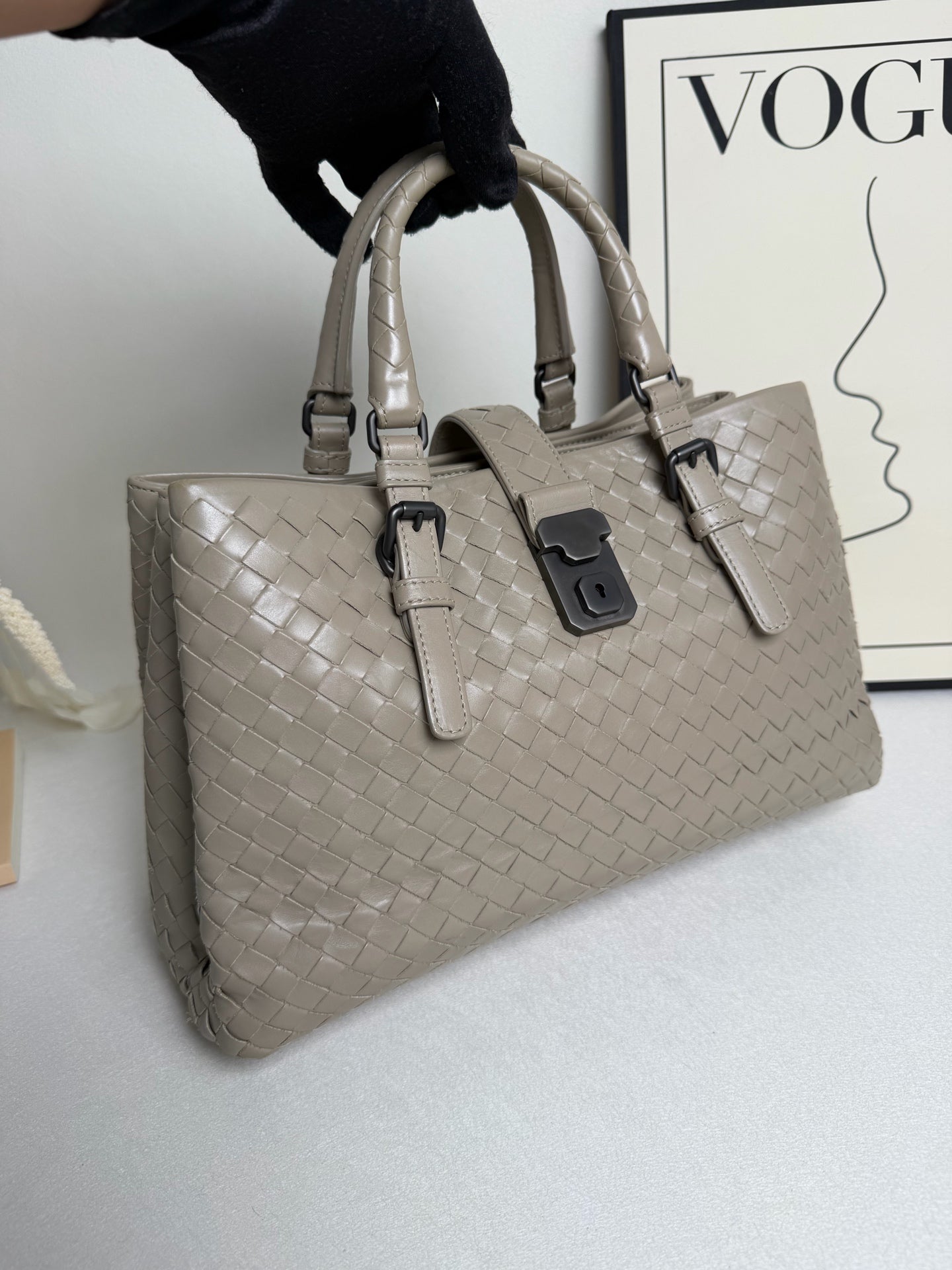 Bottega Veneta - Roma Bag - Leather - Grey - (medium)
