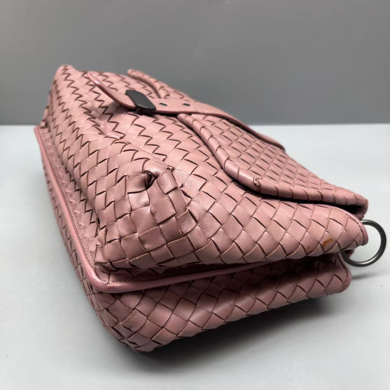 Bottega Veneta - Roma Crossbody Bag - Woven lambskin leather - Rose Pink - (Medium)