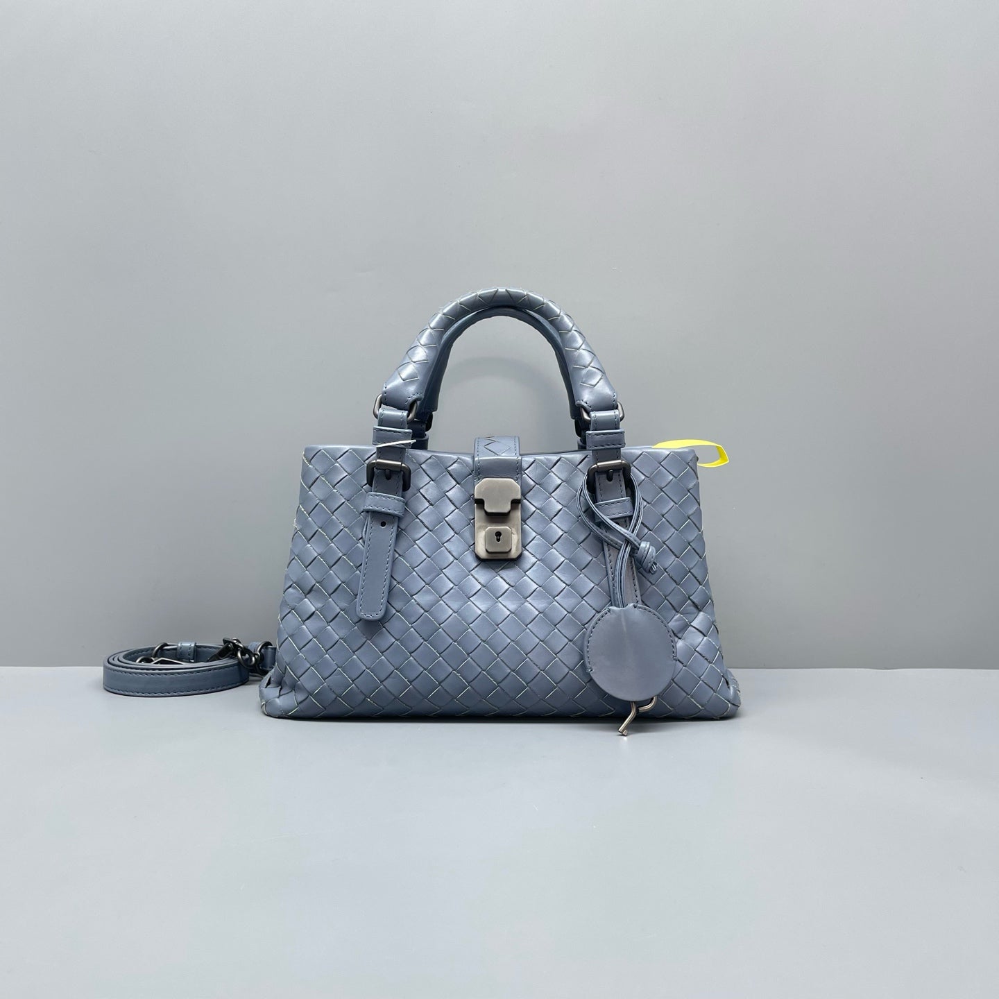 Bottega Veneta - Roma - Lambskin leather - Blue - (Medium)