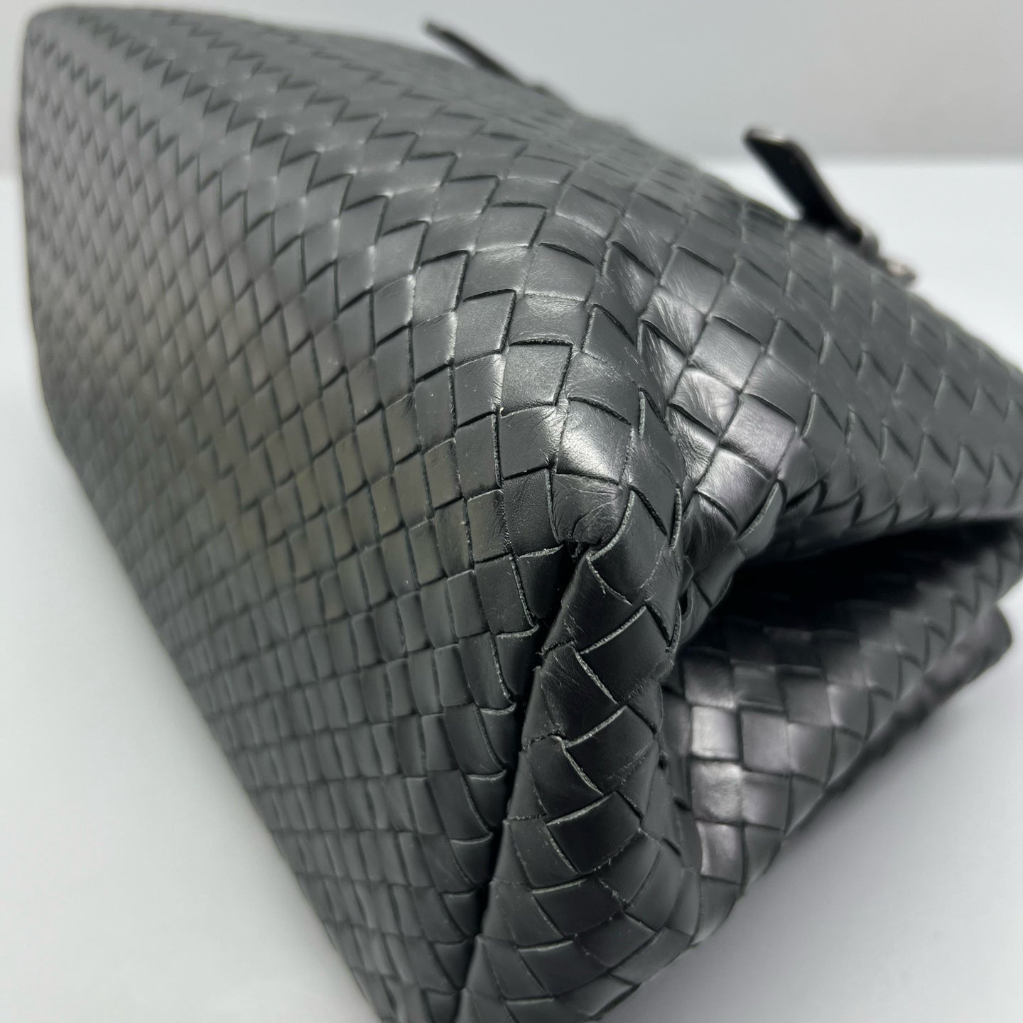Bottega Veneta - Roma - Leather - Black - (Medium)