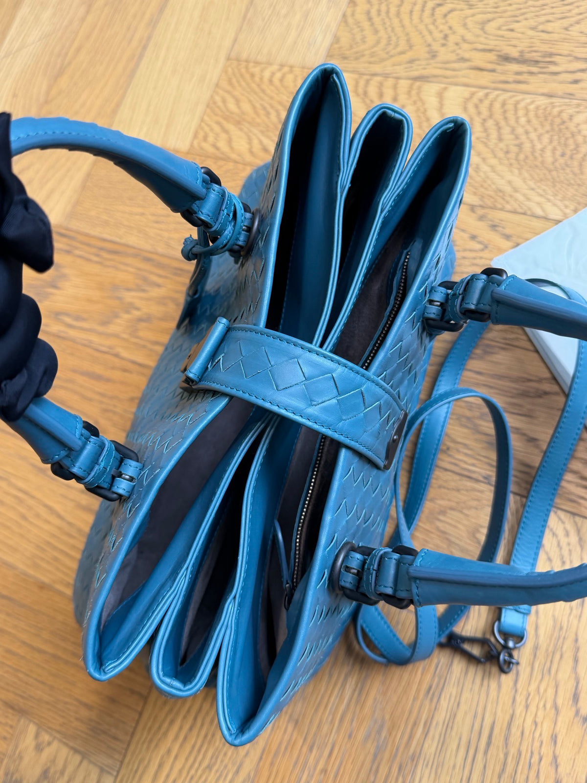 Bottega Veneta - Roma - Leather - Blue - (medium)