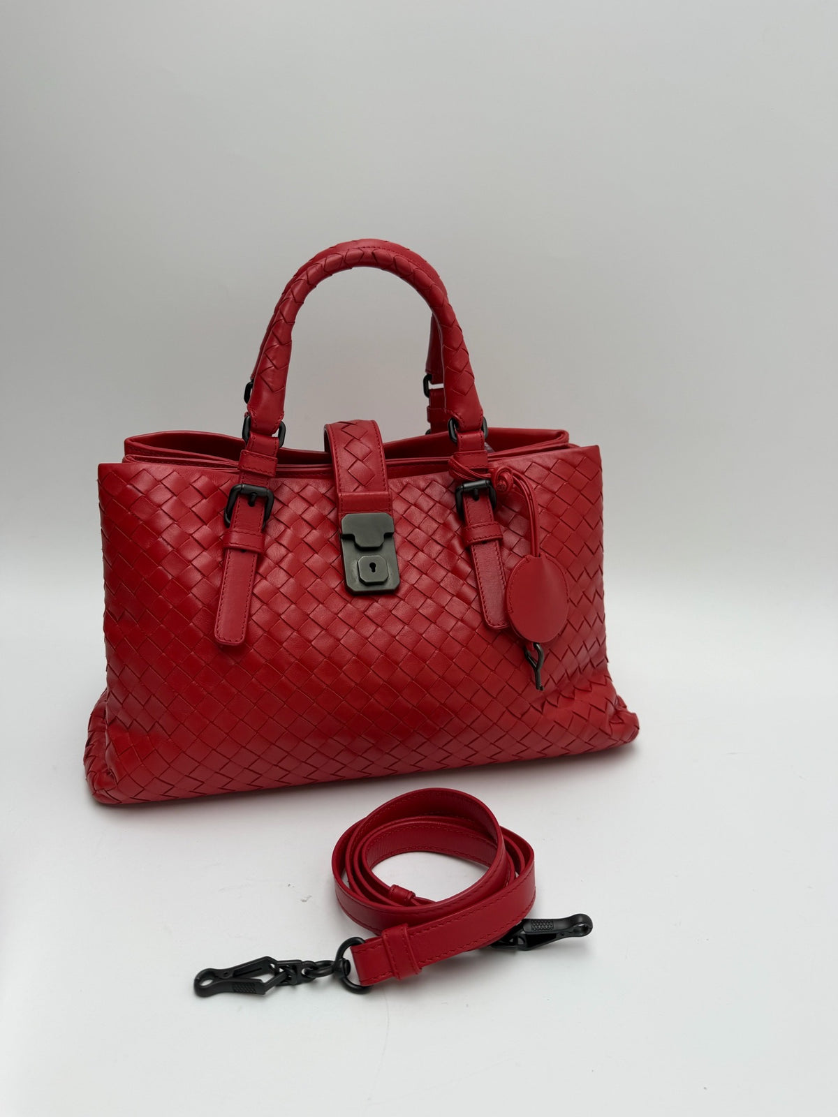 Bottega Veneta - Roma - Leather - Red - (large)