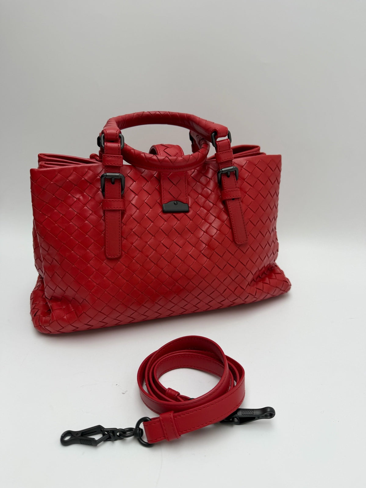 Bottega Veneta - Roma - Leather - Red - (large)