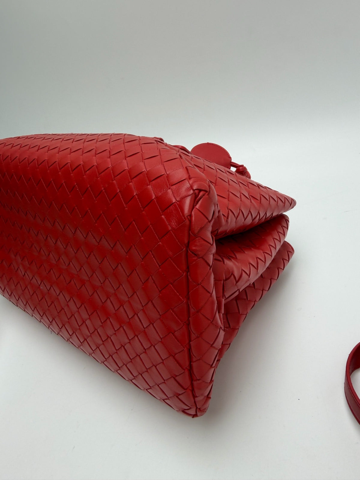Bottega Veneta - Roma - Leather - Red - (large)