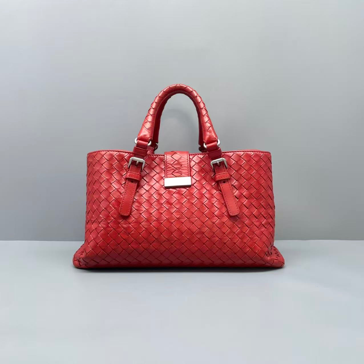 Bottega Veneta - Roma - Leather - Red - (medium)