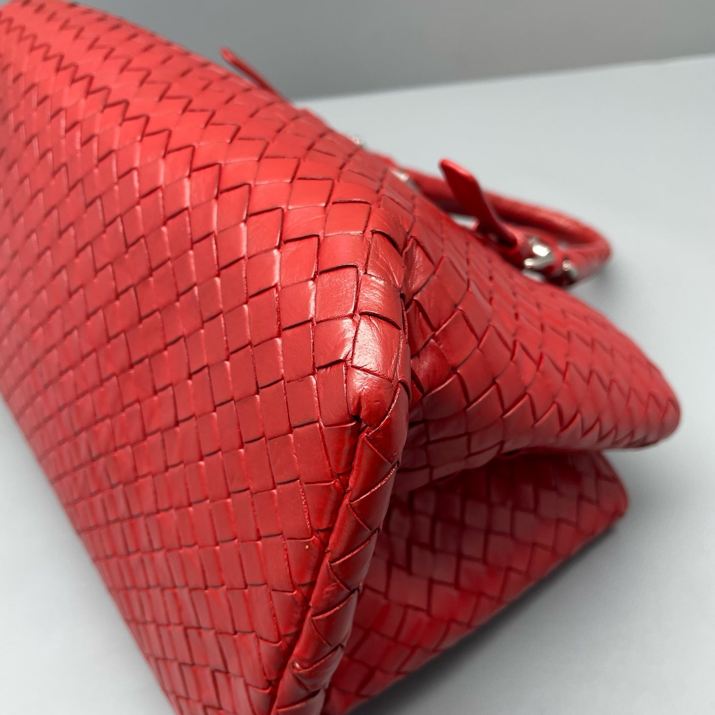 Bottega Veneta - Roma - Leather - Red - (medium)
