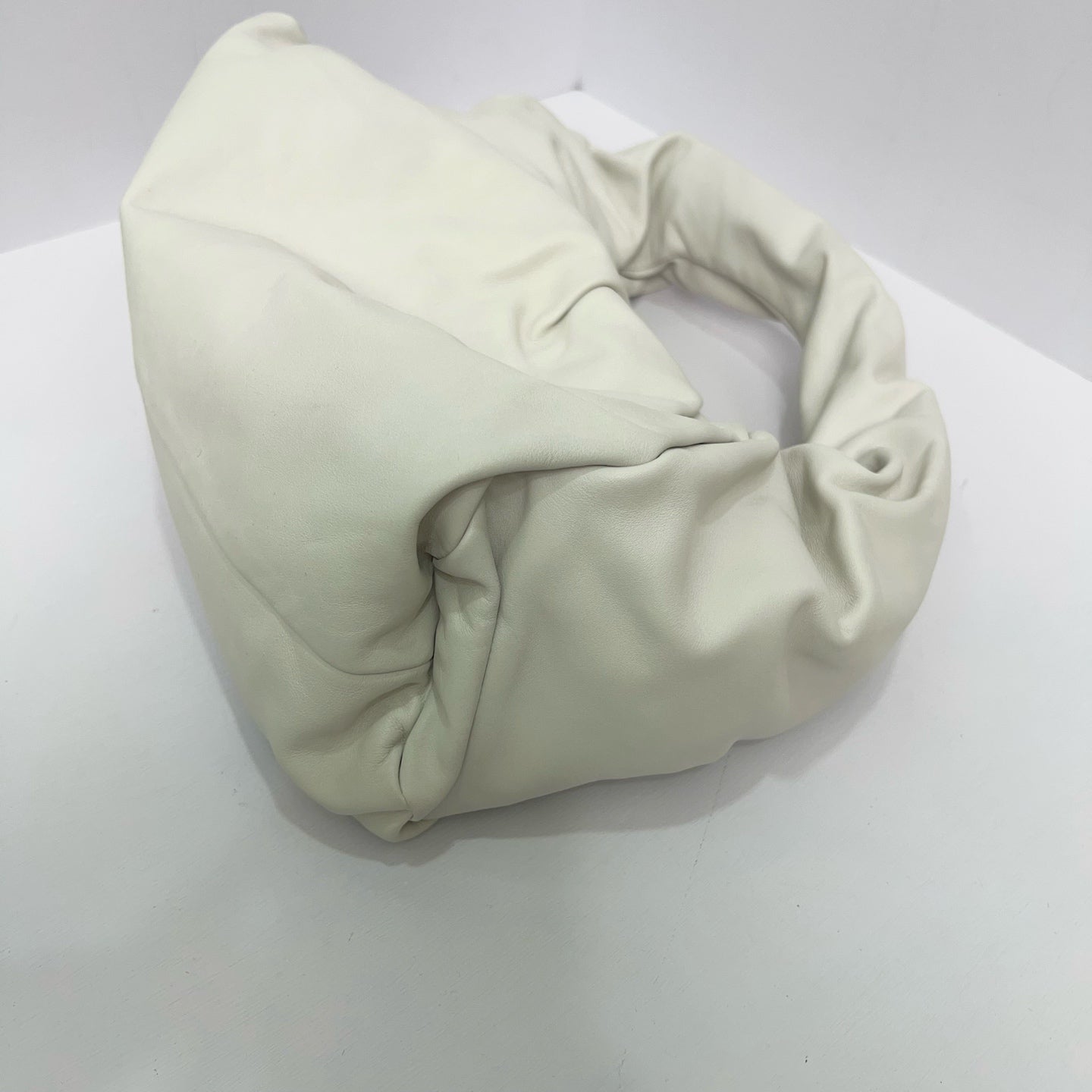 Bottega Veneta - Shoulder Pouch - Leather - White - (medium)