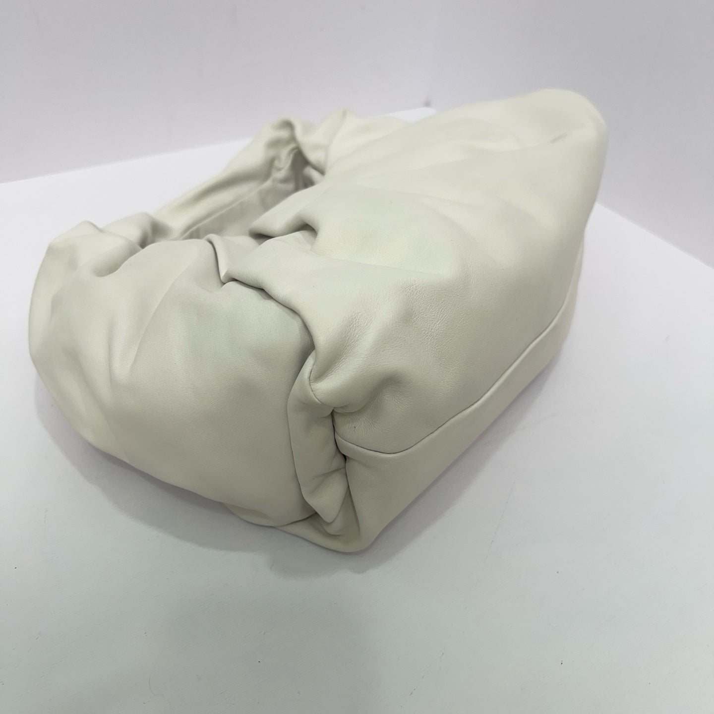 Bottega Veneta - Shoulder Pouch - Leather - White - (medium)