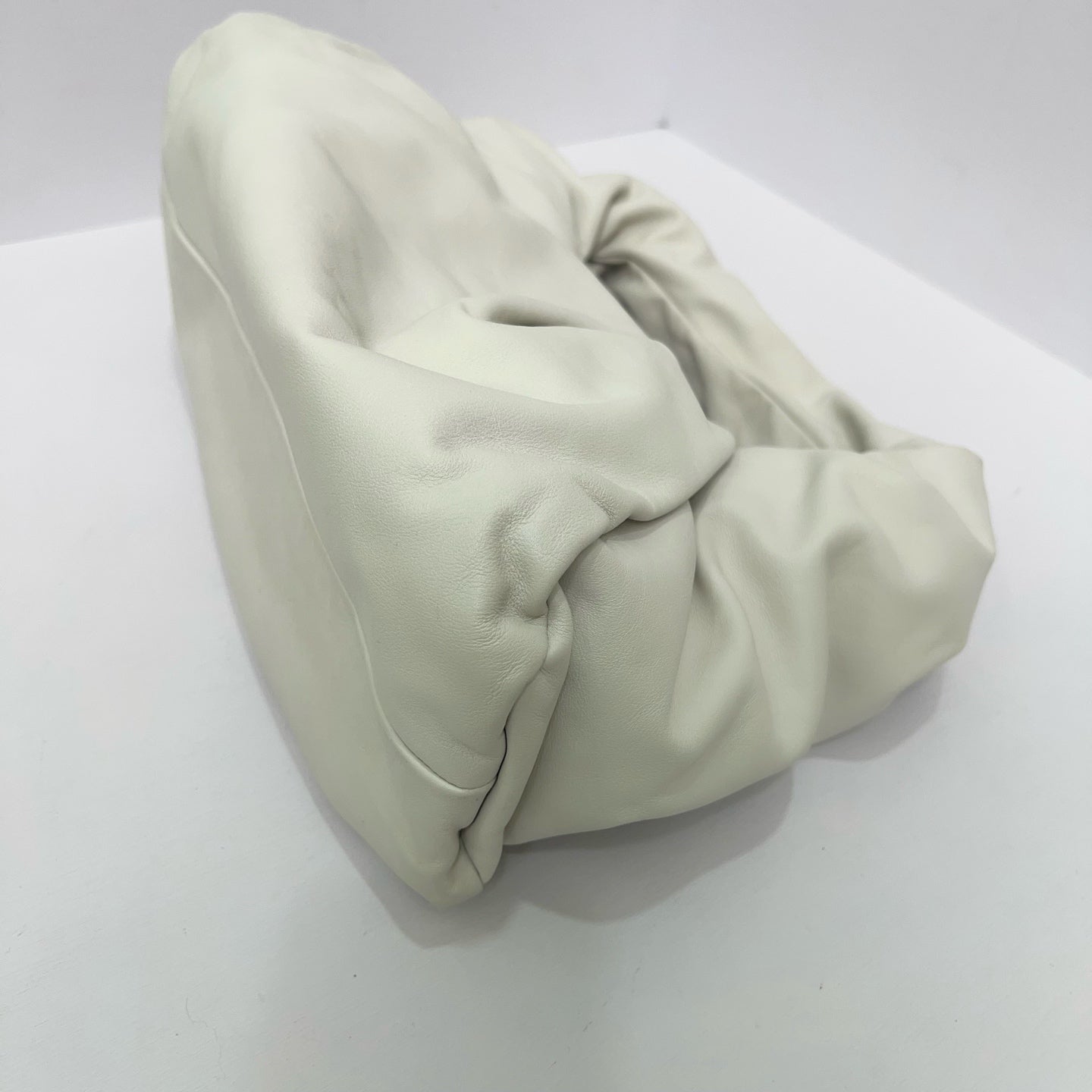 Bottega Veneta - Shoulder Pouch - Leather - White - (medium)