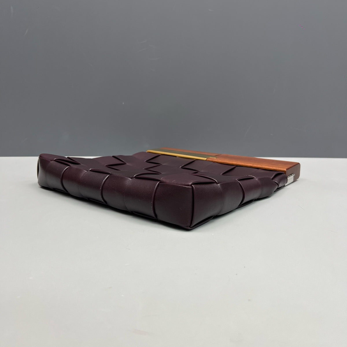 Bottega Veneta - Snap - Leather - Burgundy