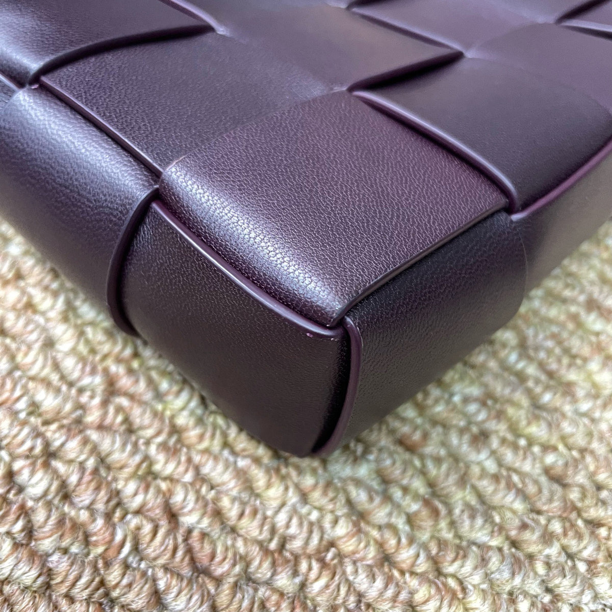 Bottega Veneta - Snap - Leather - Burgundy