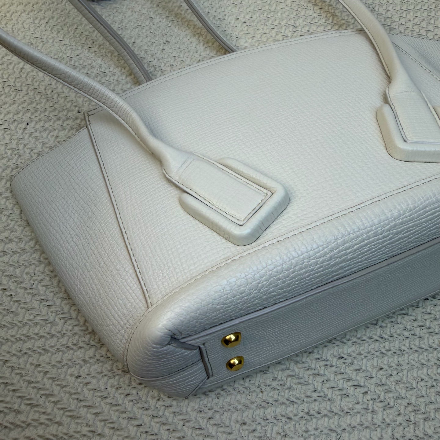 Bottega Veneta - The Arco Tote - Leather - White - (Medium)