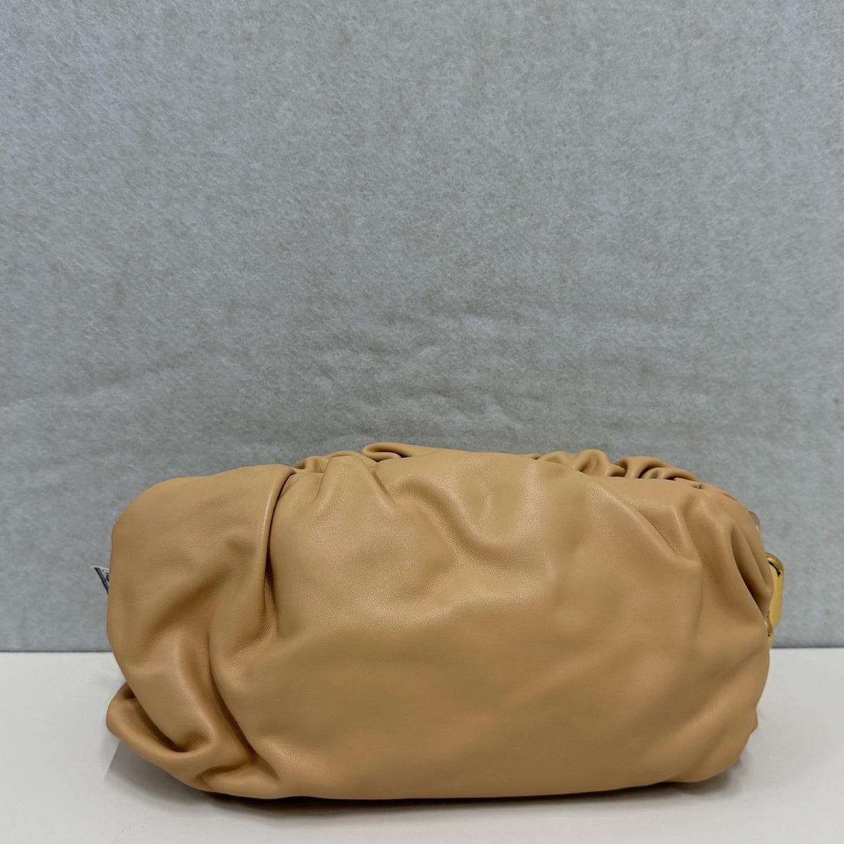 Bottega Veneta - The Chain Pouch - Leather - Beige