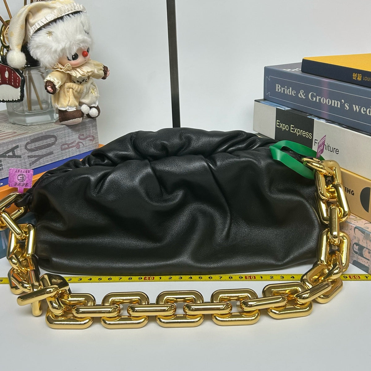 Bottega Veneta - The Chain Pouch - Leather - Black - (Medium)