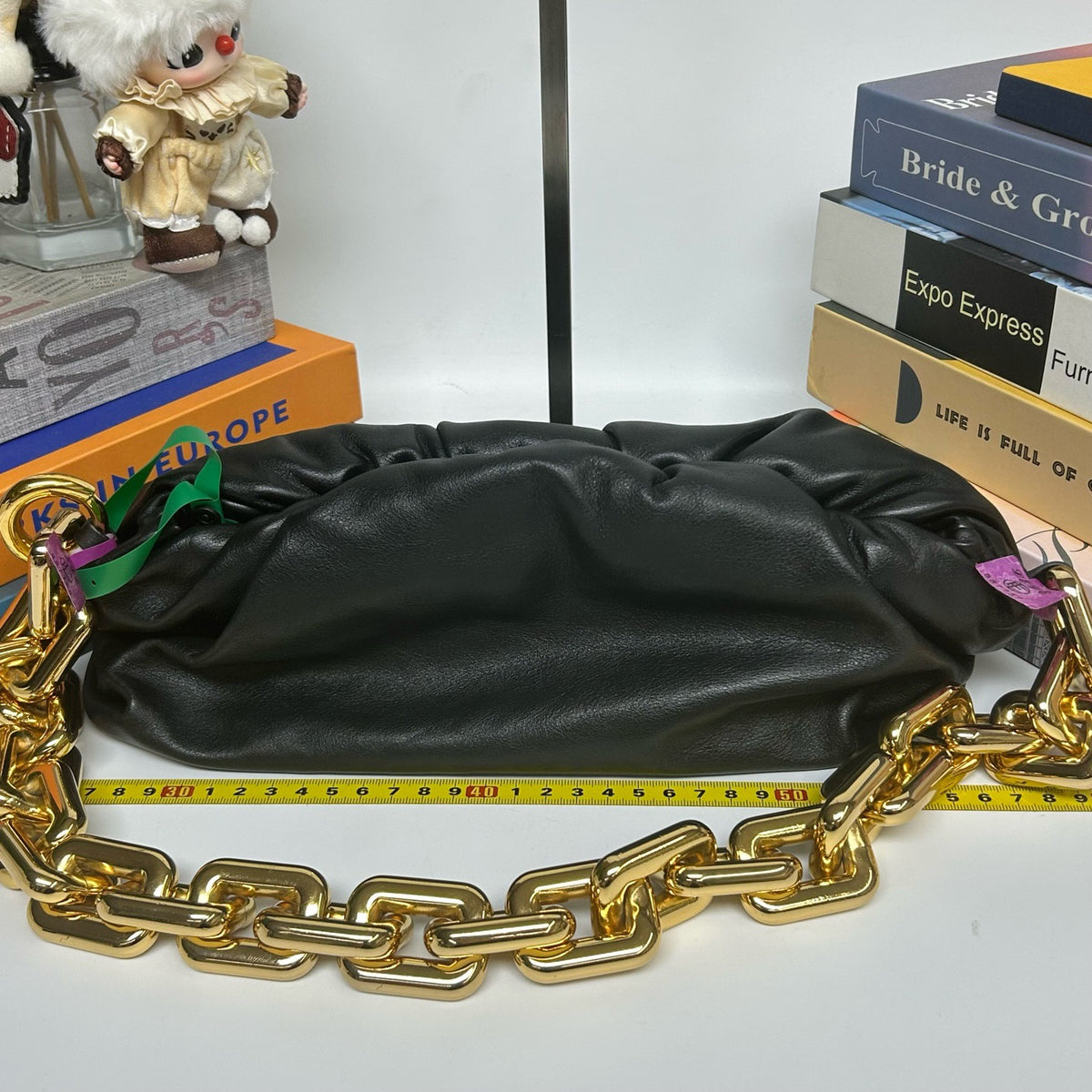 Bottega Veneta - The Chain Pouch - Leather - Black - (Medium)