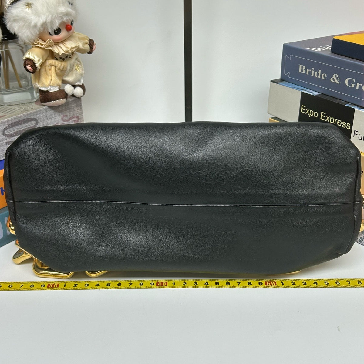 Bottega Veneta - The Chain Pouch - Leather - Black - (Medium)