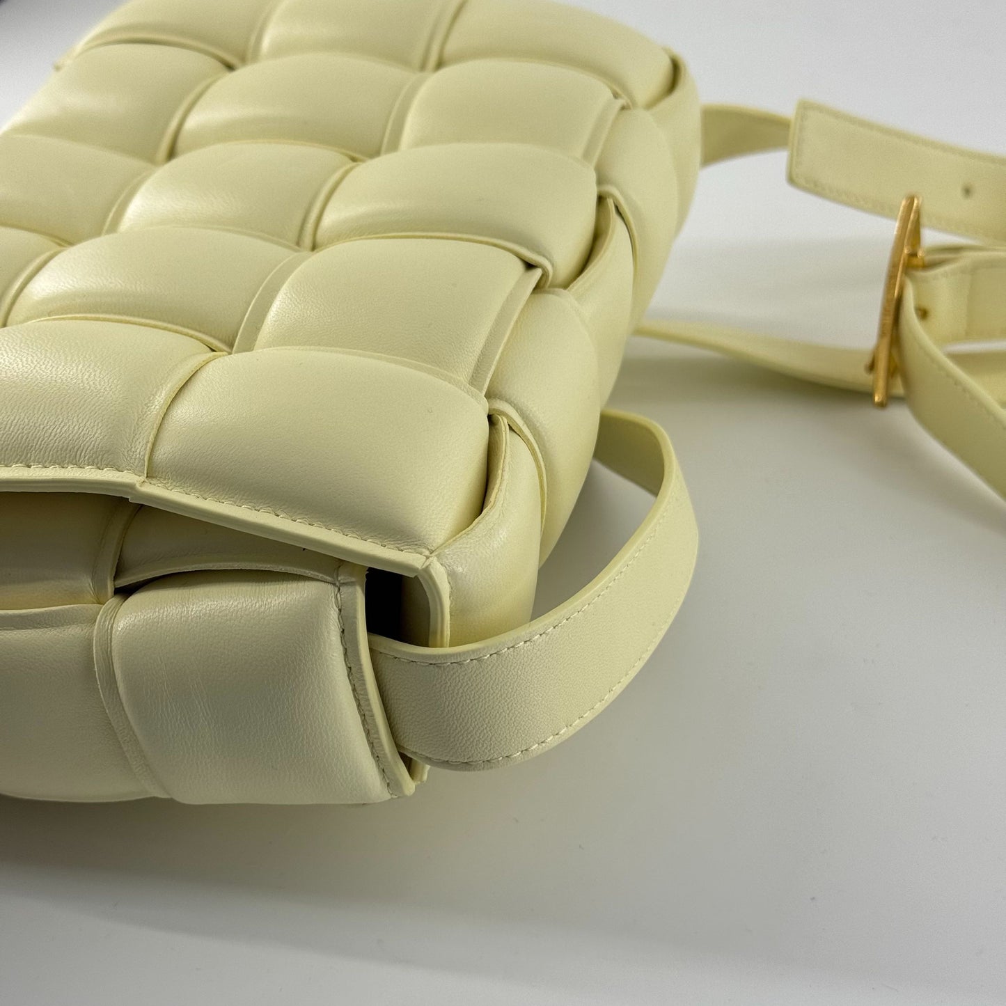 Bottega Veneta - The Padded Cassette - Lambskin leather - Yellow - (medium)