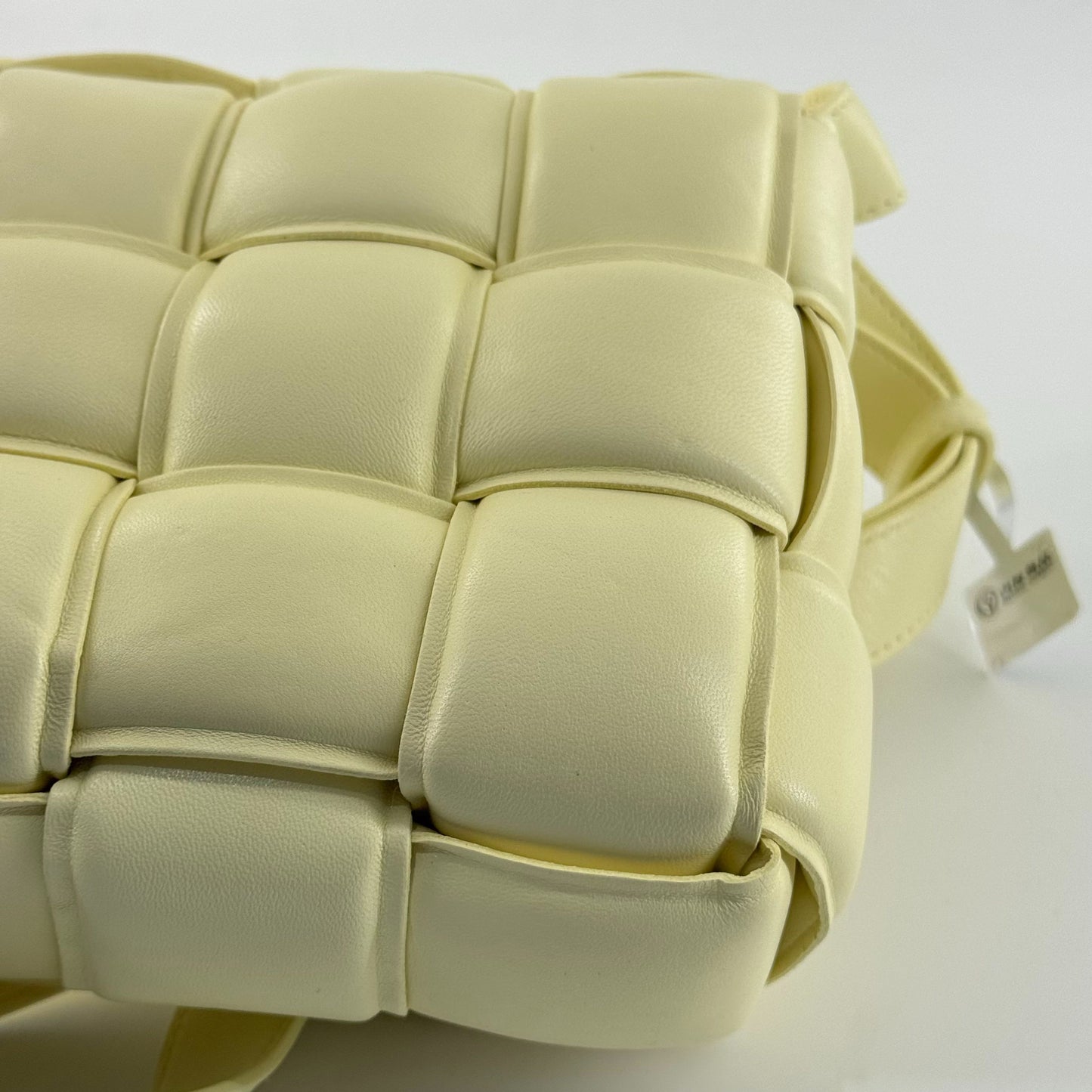Bottega Veneta - The Padded Cassette - Lambskin leather - Yellow - (medium)