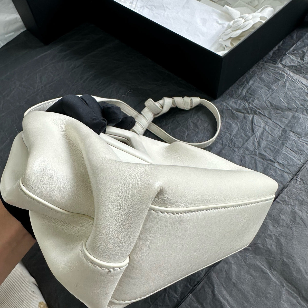 Bottega Veneta - The Point - Leather - White