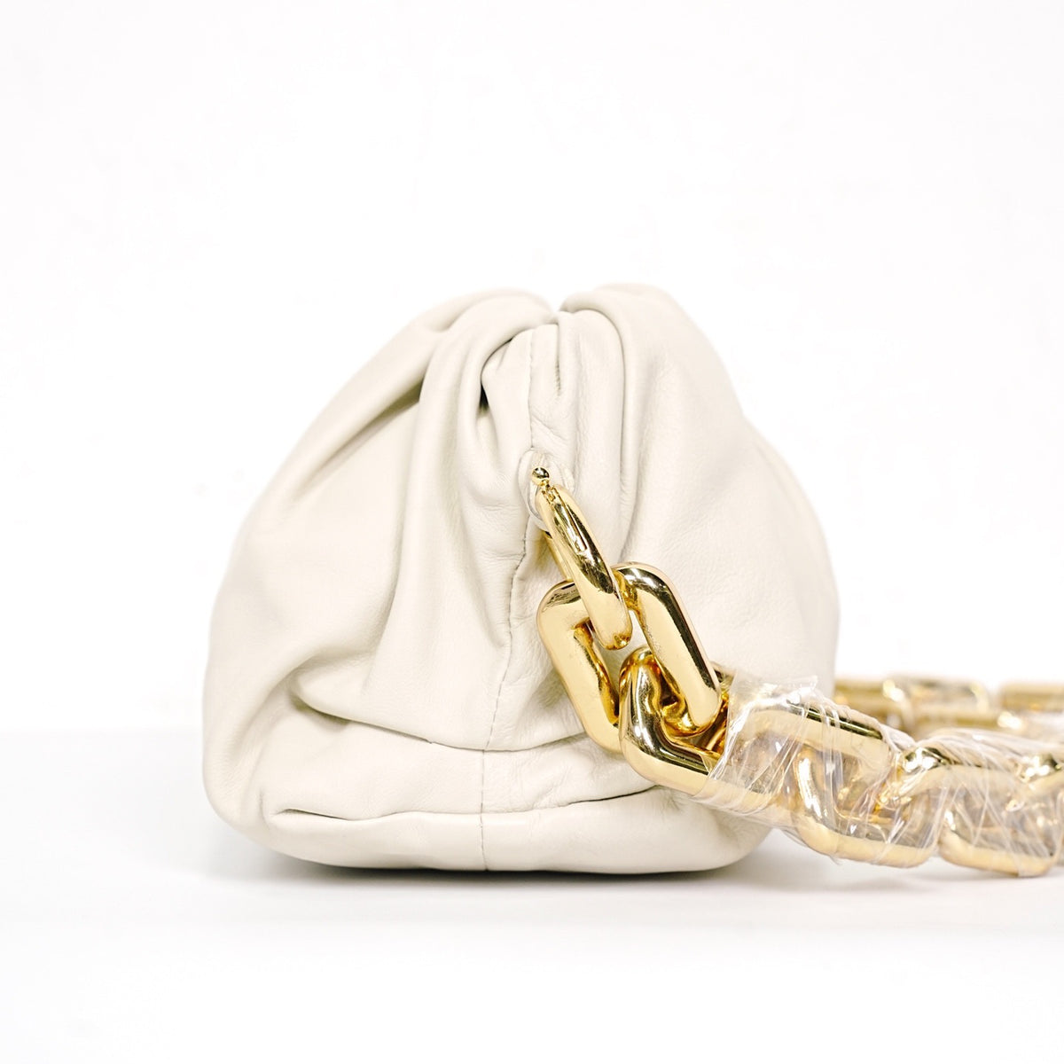 Bottega Veneta - The Pouch Chain - Leather - White - (medium)
