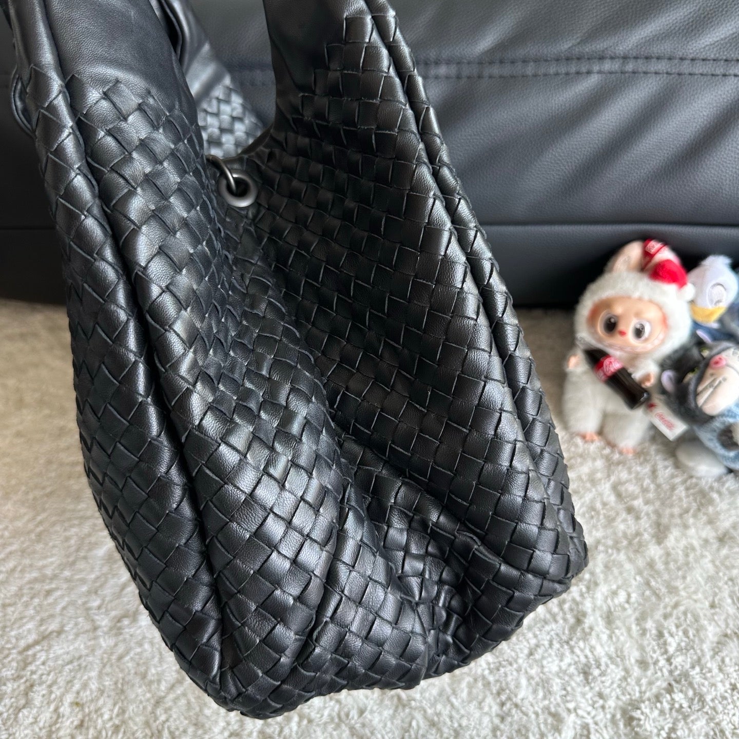 Bottega Veneta - The Pouch - Leather - Black - (large)