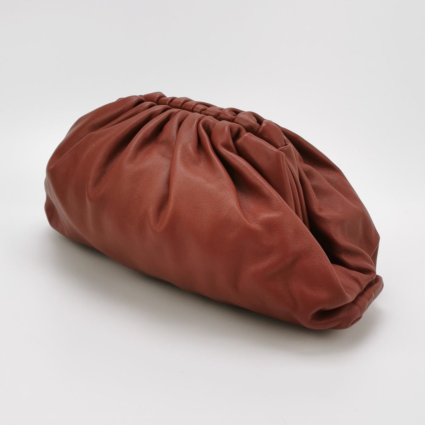 Bottega Veneta - The Pouch - Leather - Brown - (medium)