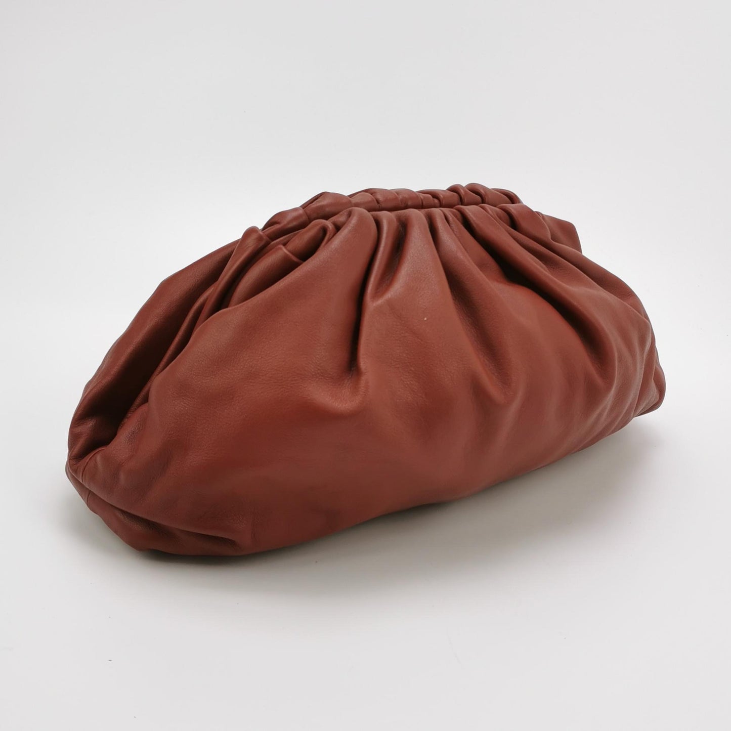 Bottega Veneta - The Pouch - Leather - Brown - (medium)