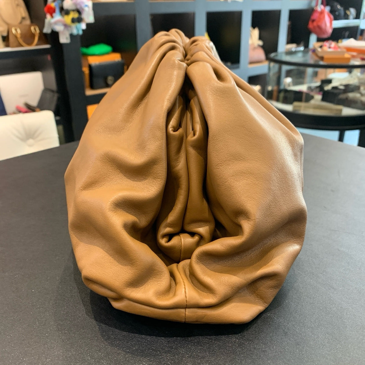 Bottega Veneta - The Pouch - Leather - Camel - (Large)