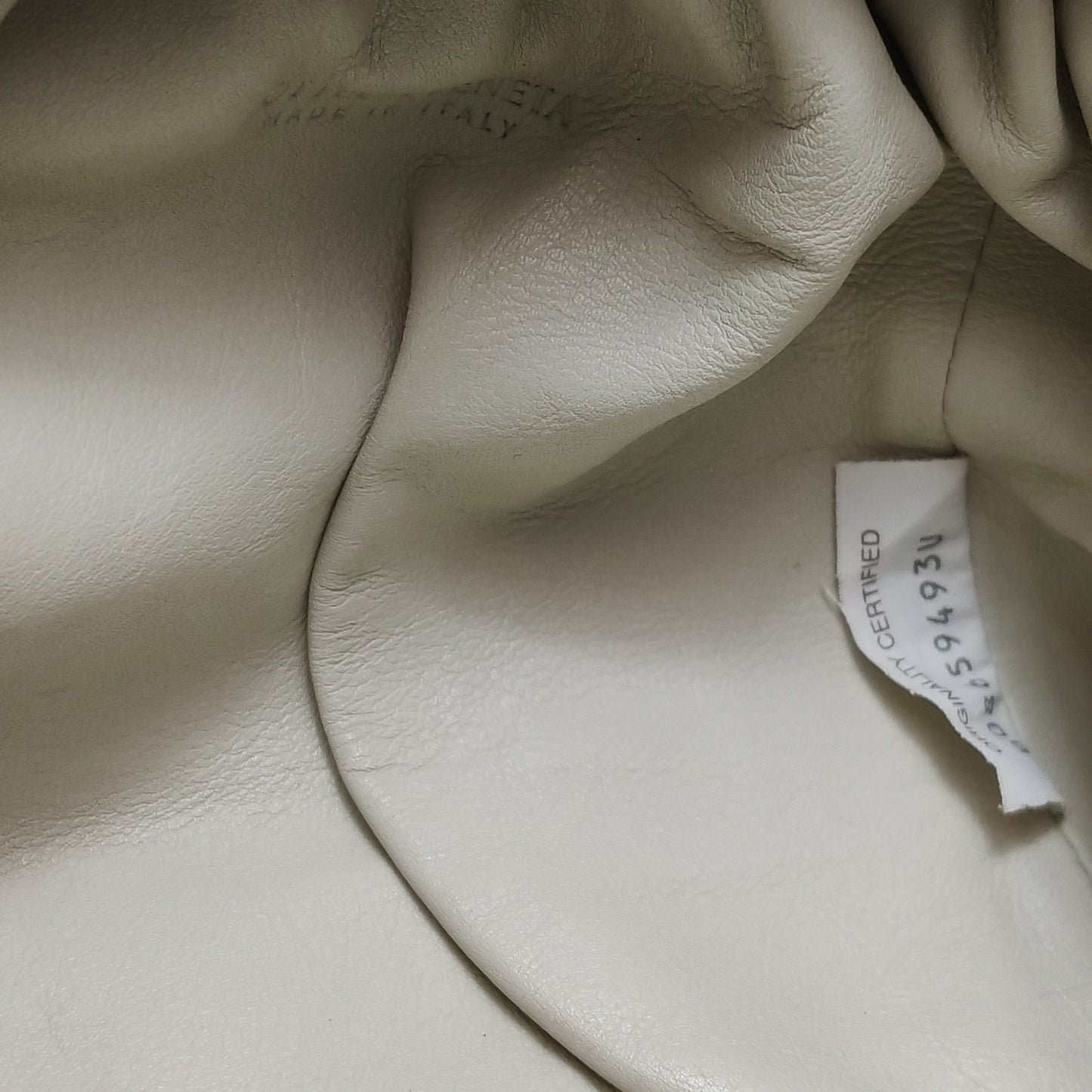 Bottega Veneta - The Pouch - Leather - White - (mini)