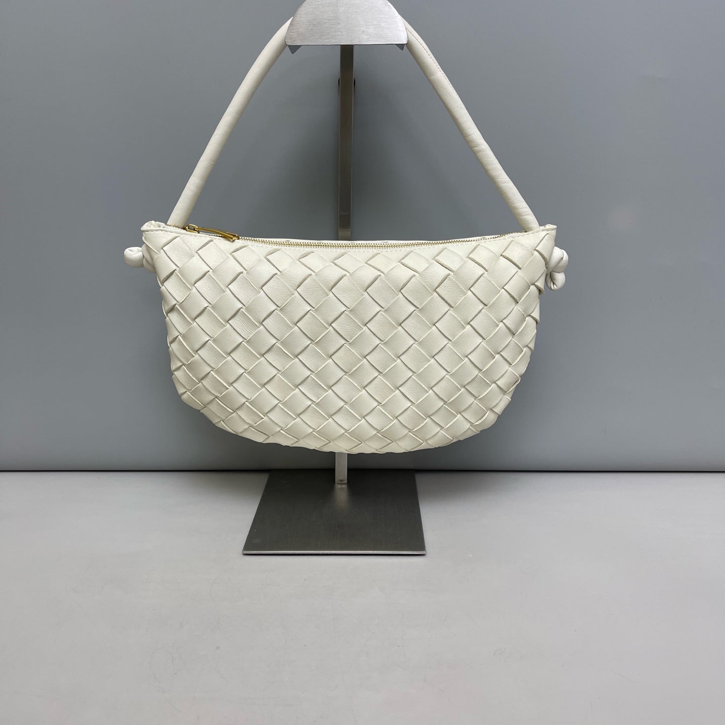 Bottega Veneta - The Pouch - Leather - White - (small)