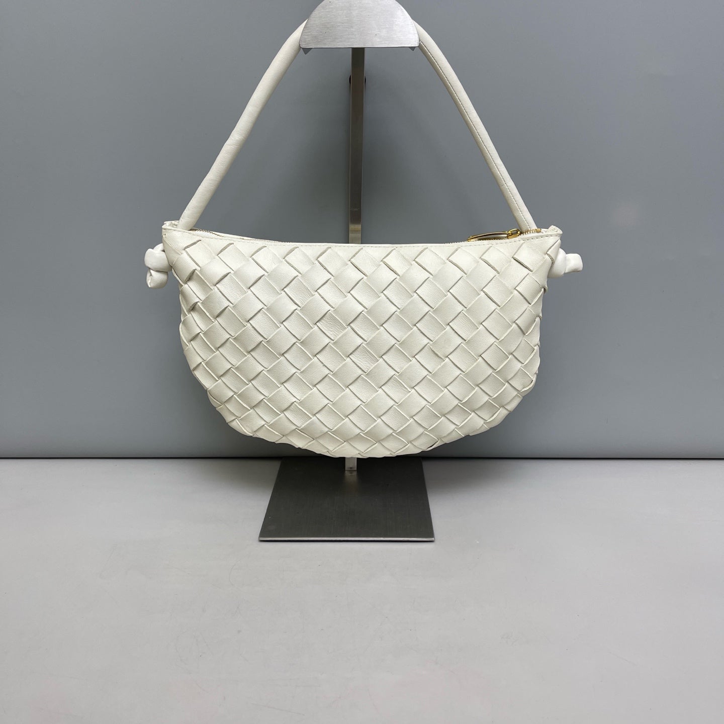 Bottega Veneta - The Pouch - Leather - White - (small)