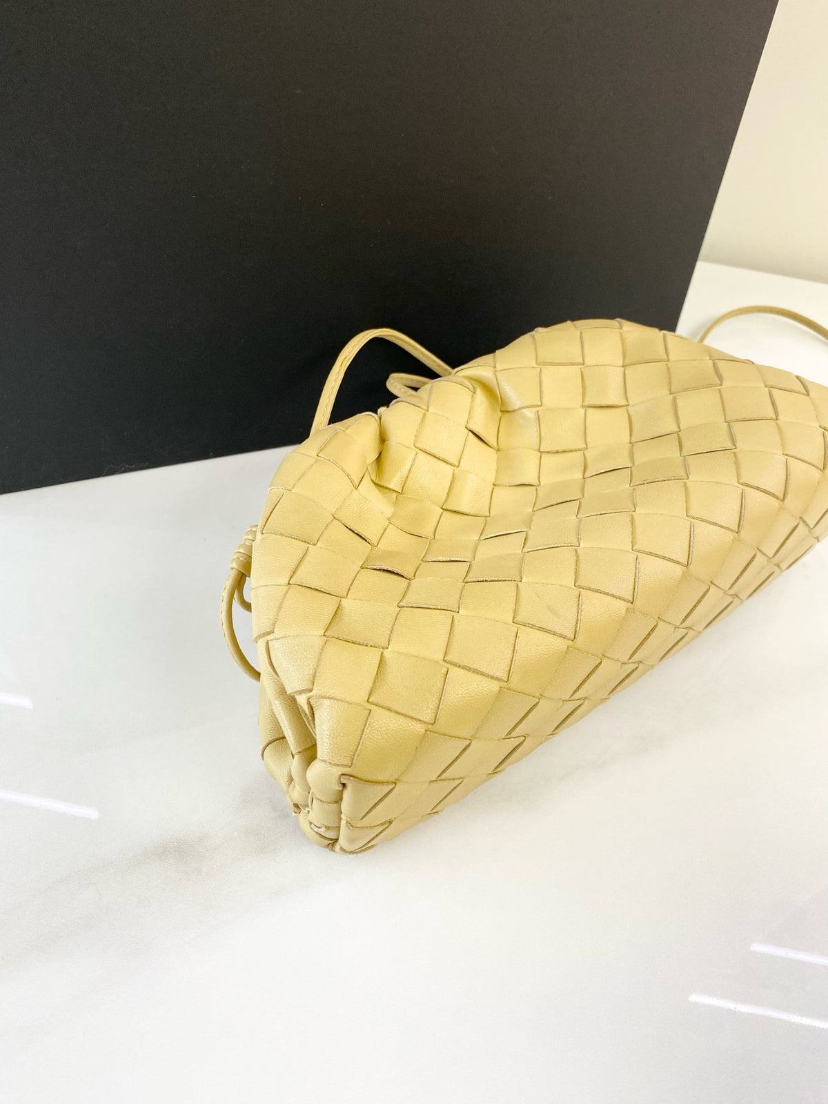 Bottega Veneta - The Pouch Mini - Leather - Beige - (mini)