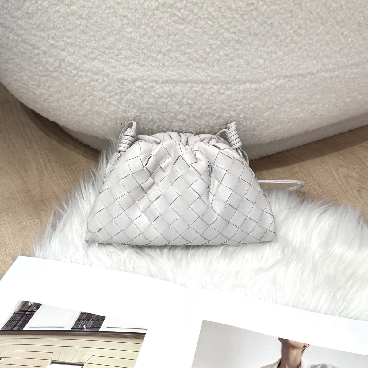 Bottega Veneta - The Pouch Mini - Leather - White - (mini)