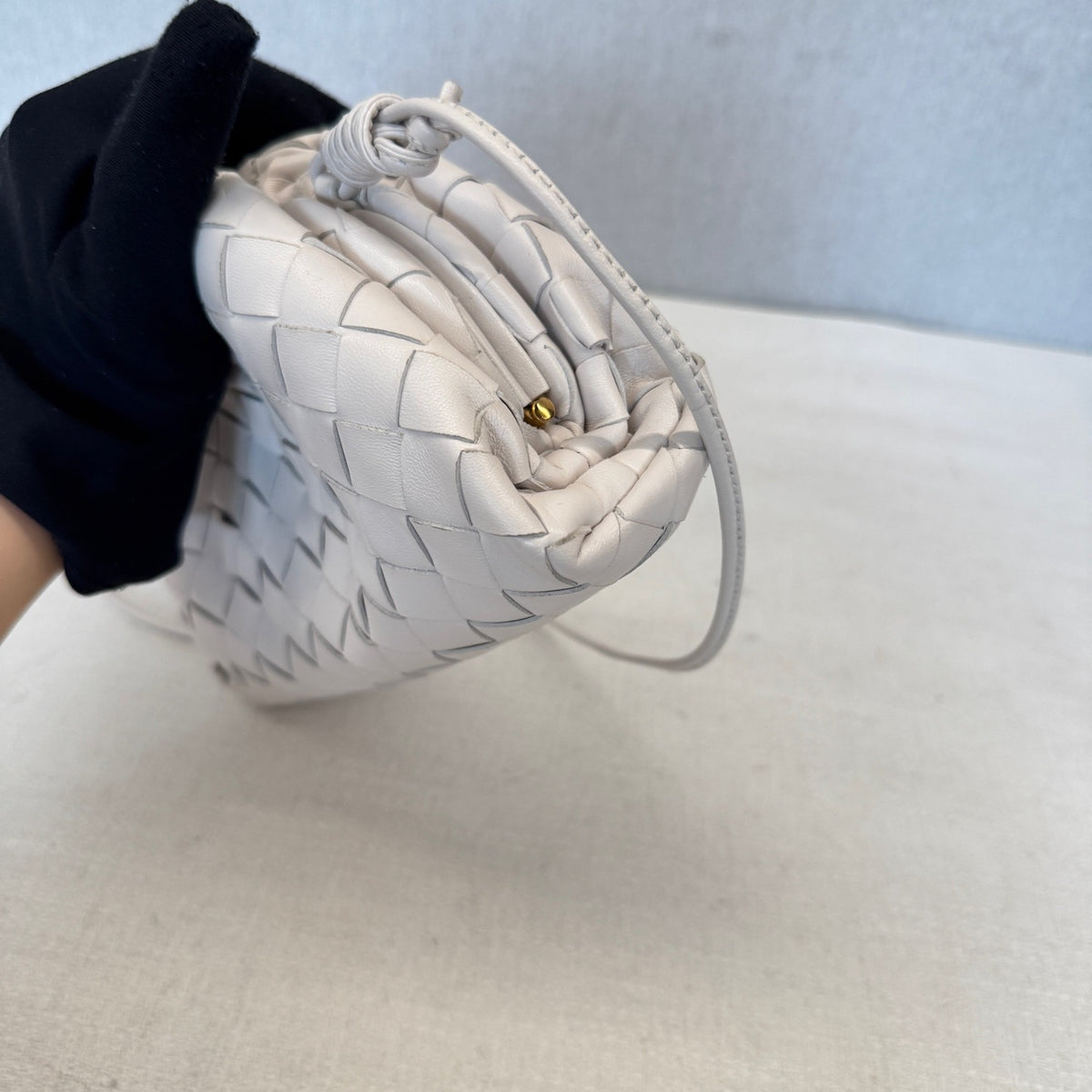 Bottega Veneta - The Pouch Mini - Leather - White - (mini)