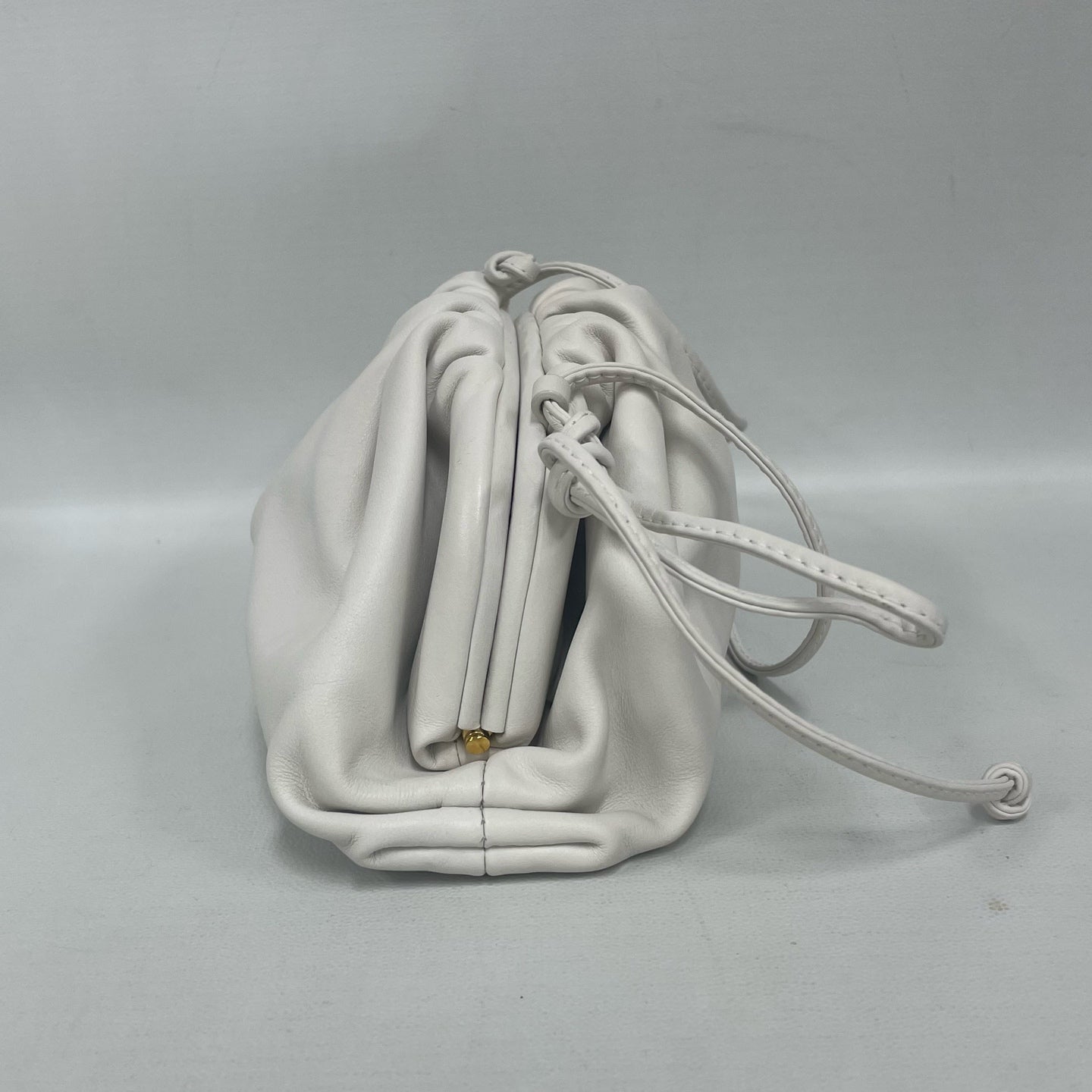Bottega Veneta - The Pouch - Supple leather - White - (mini)