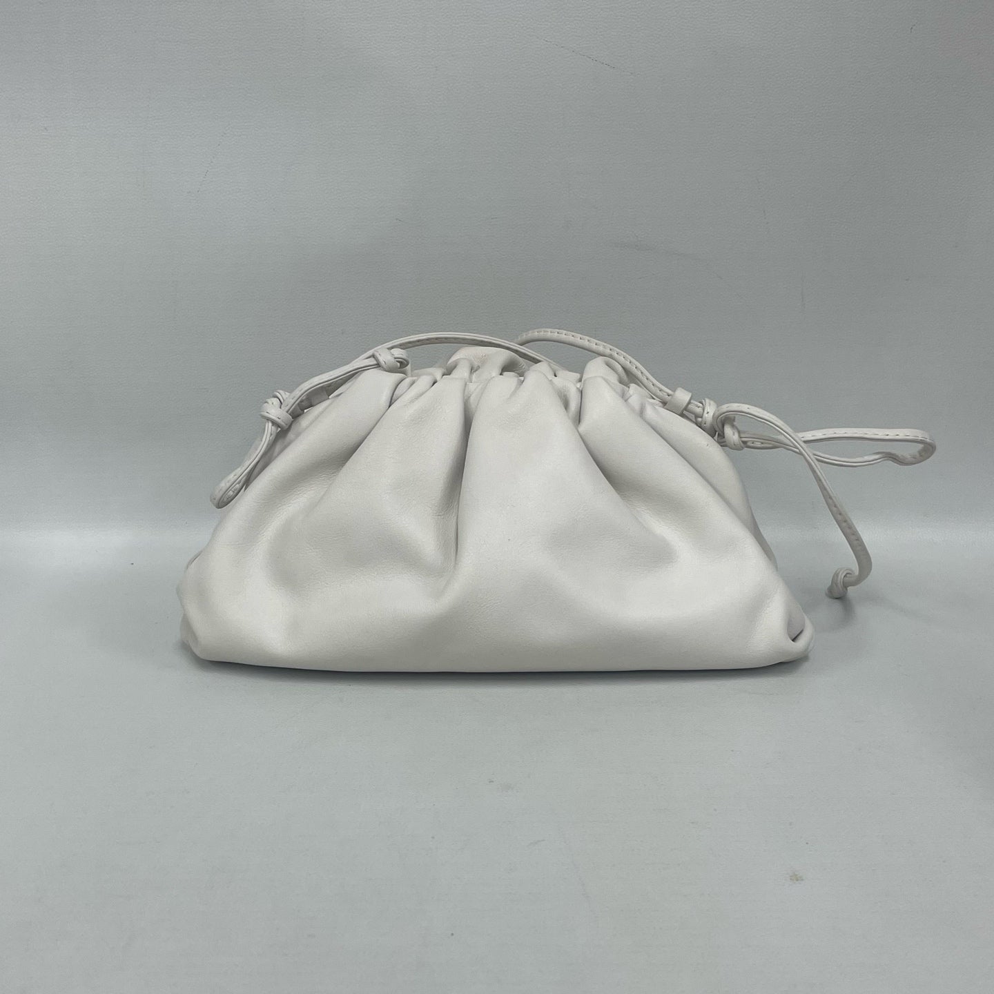 Bottega Veneta - The Pouch - Supple leather - White - (mini)