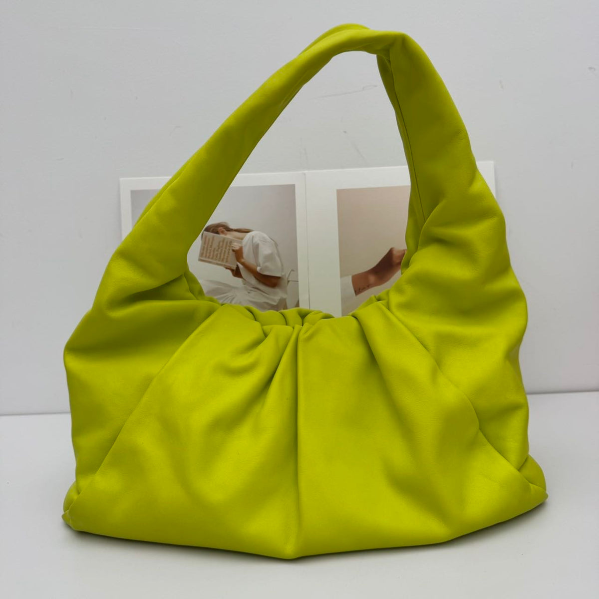 Bottega Veneta - The Shoulder Pouch - Leather - Green