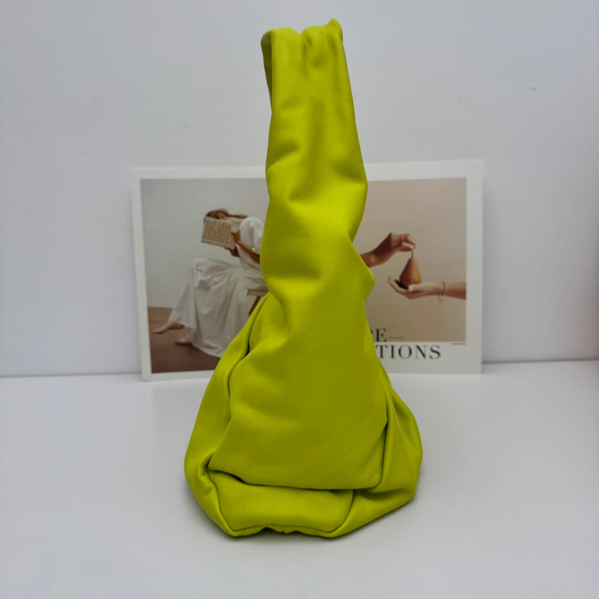 Bottega Veneta - The Shoulder Pouch - Leather - Green