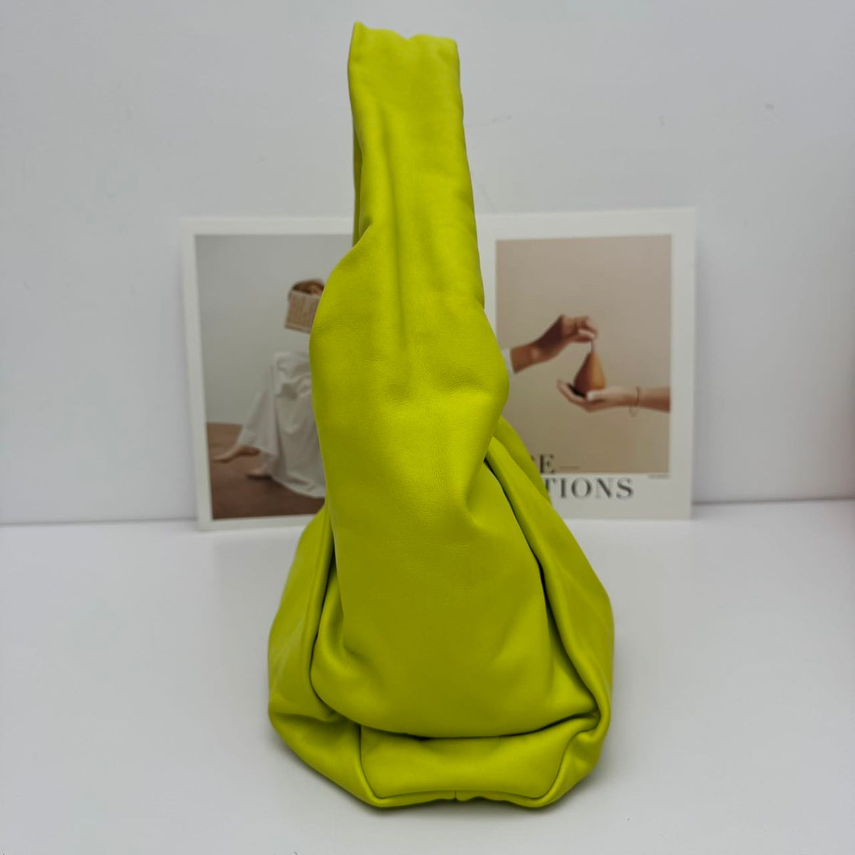 Bottega Veneta - The Shoulder Pouch - Leather - Green