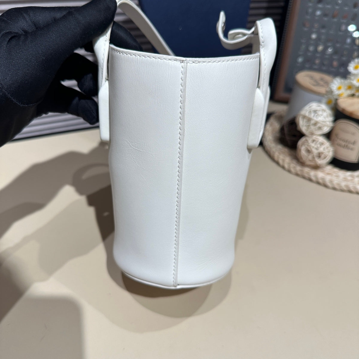 Bottega Veneta - Veneta Basket Tote - Leather - White - (mini)