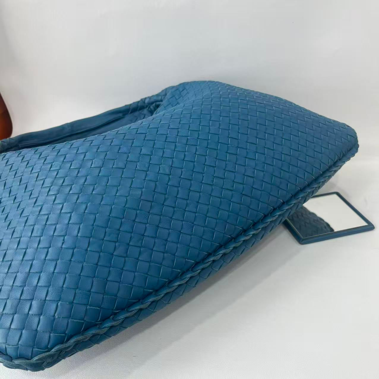 Bottega Veneta - Veneta Hobo - Leather - Blue - (medium)
