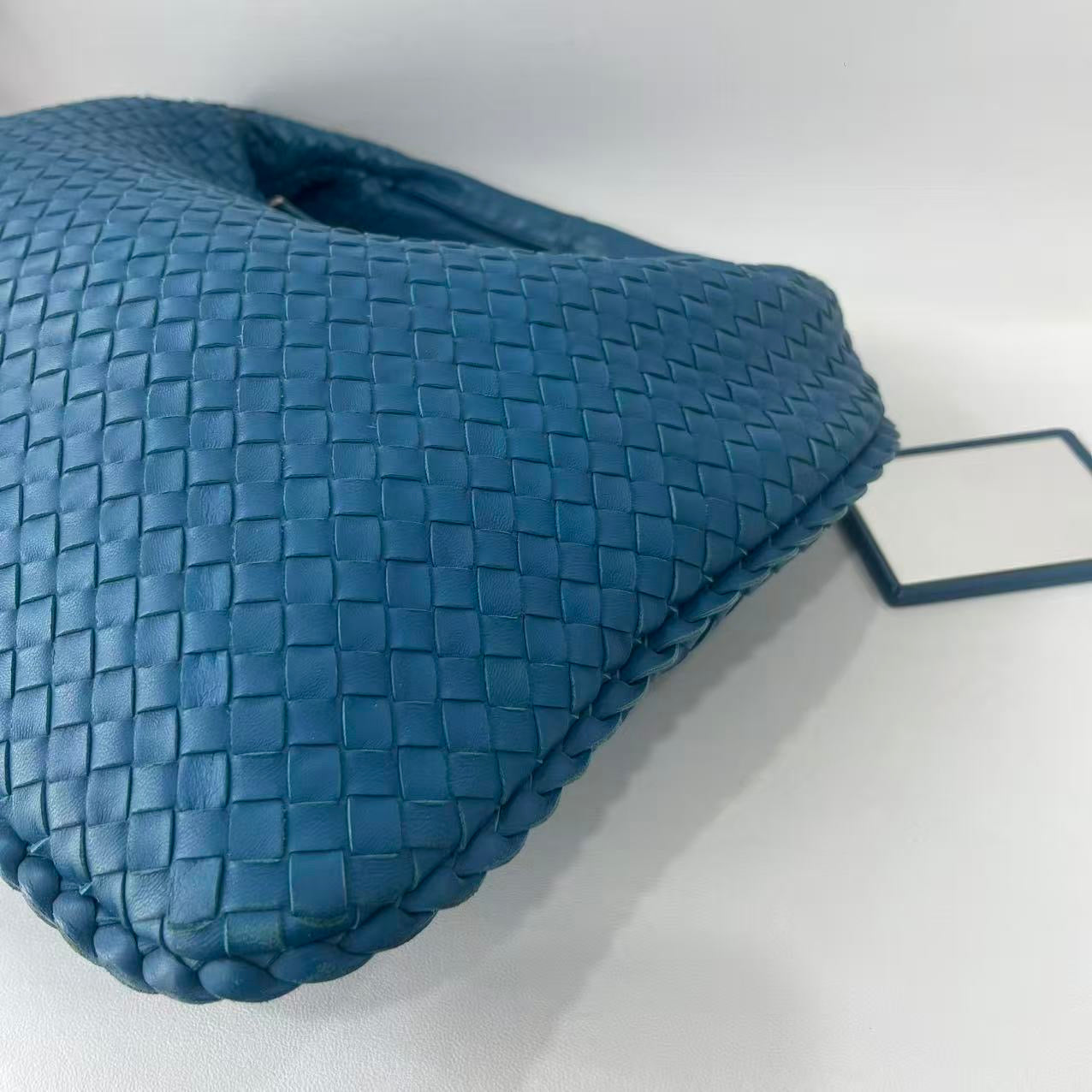 Bottega Veneta - Veneta Hobo - Leather - Blue - (medium)