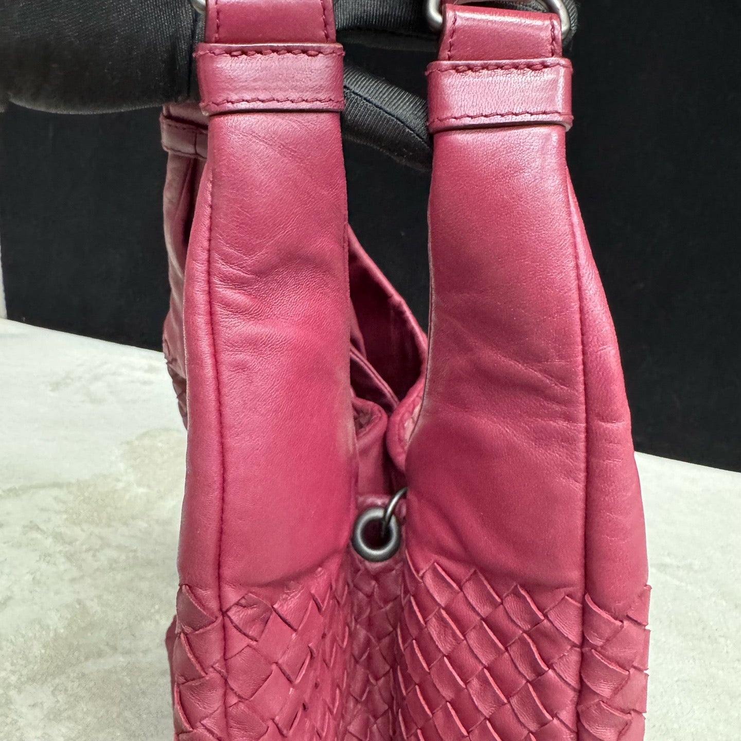 Bottega Veneta - Veneta Hobo - Leather - Burgundy - (large)