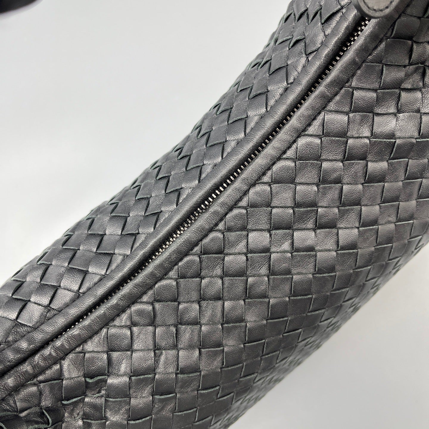 Bottega Veneta - Veneta - Leather - Black - (medium)
