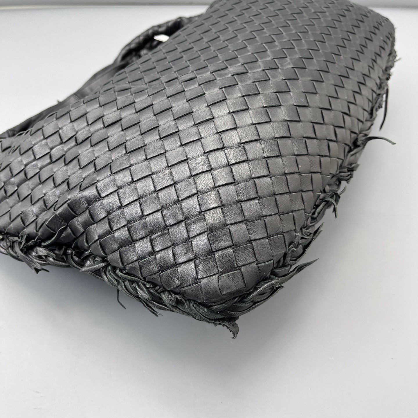Bottega Veneta - Veneta - Leather - Black - (medium)