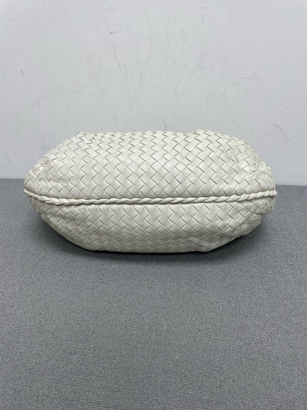 Bottega Veneta - Veneta - Leather - White